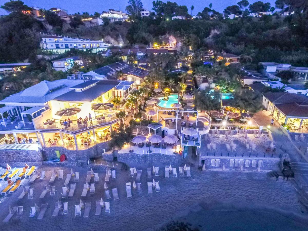 Baia Del Godano Resort & Spa 카포바티카노 외부 사진