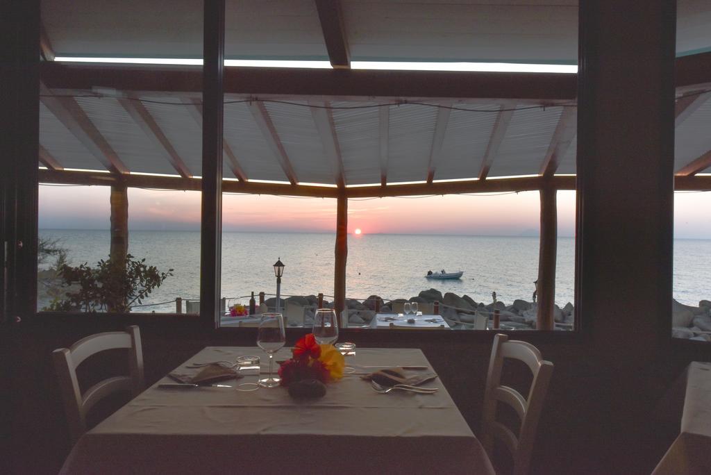 Baia Del Godano Resort & Spa 카포바티카노 외부 사진