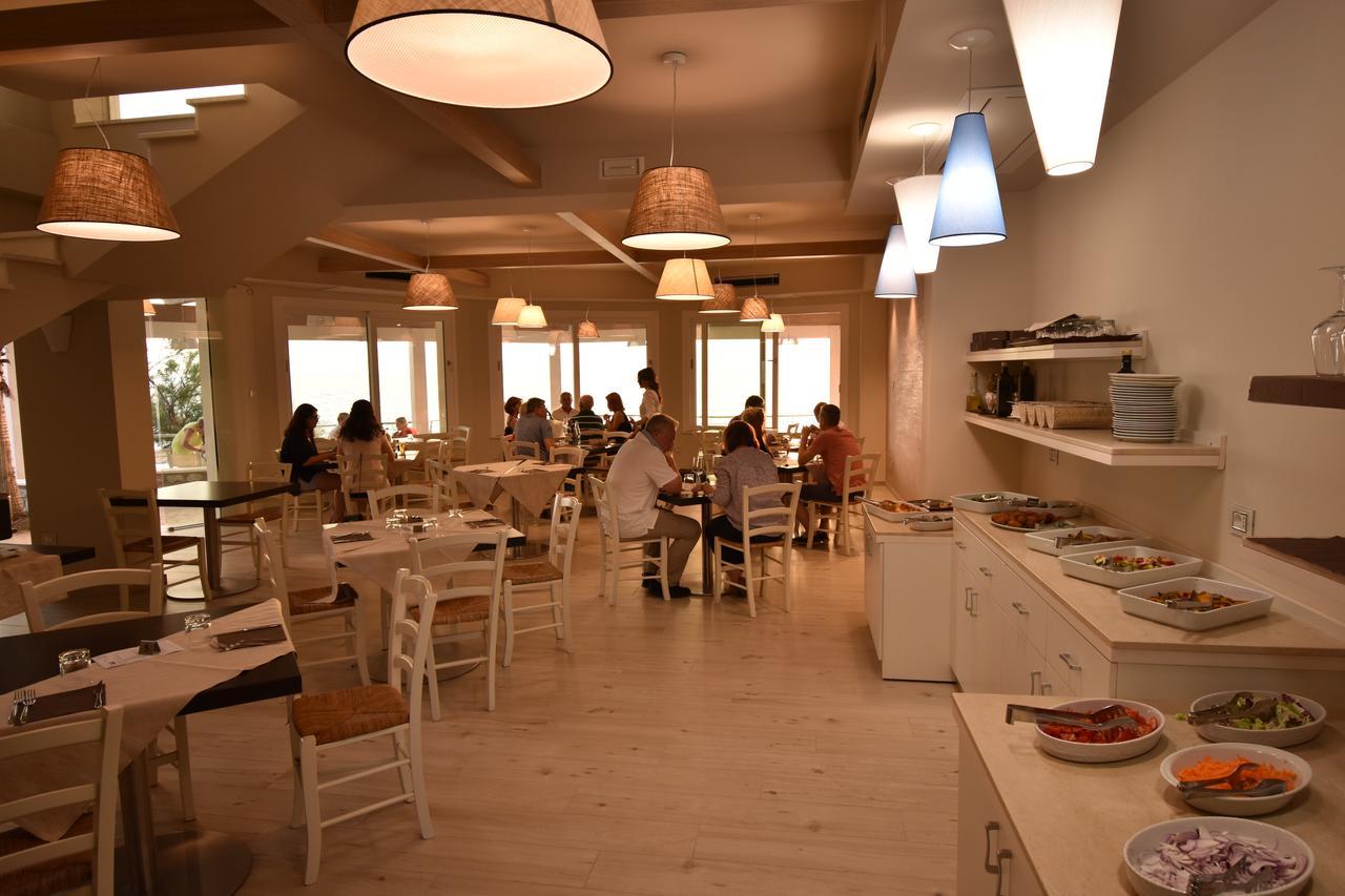 Baia Del Godano Resort & Spa 카포바티카노 외부 사진